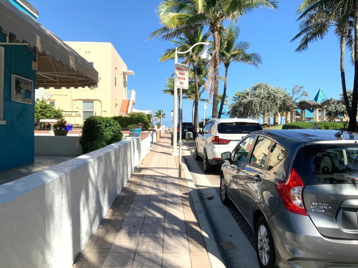 Hollywood Beach Apartments - Walk To The Beach المظهر الخارجي الصورة